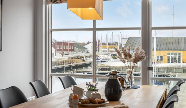 Gorgeous home in Ebeltoft with sauna
