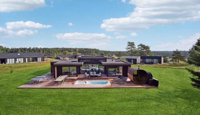 Gorgeous home in Ebeltoft with kitchen