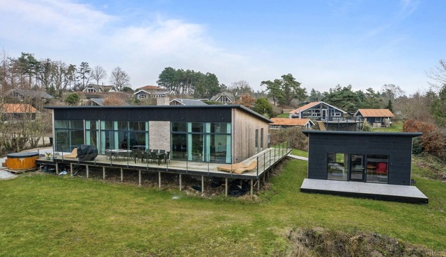 Gorgeous home in Ebeltoft with kitchen