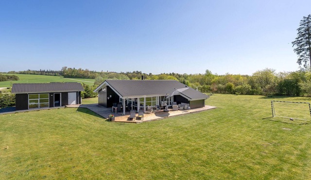 Gorgeous home in Ejstrupholm with WiFi