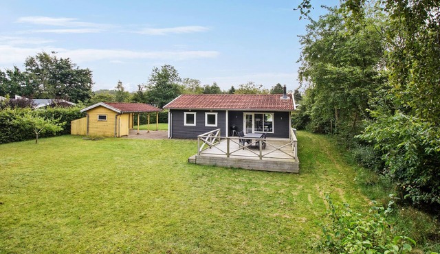 Gorgeous home in Fårvang with WiFi