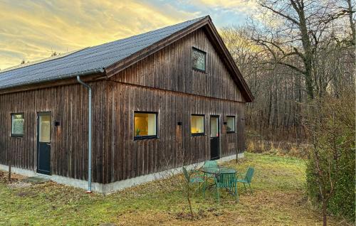 Gorgeous Home In Faxe With Wifi