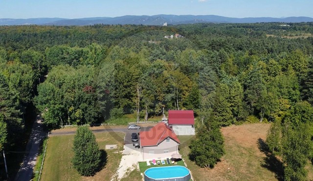 Gorgeous home in Gospic with sauna