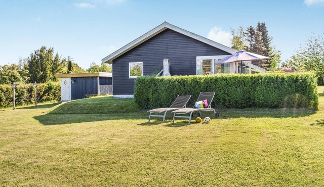 Gorgeous home in Græsted with sauna