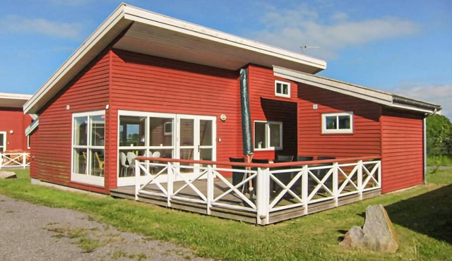 Gorgeous home in Gudhjem with WiFi