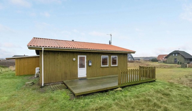 Gorgeous home in Harboøre with WiFi