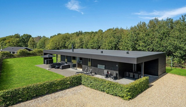 Gorgeous home in Hemmet with sauna