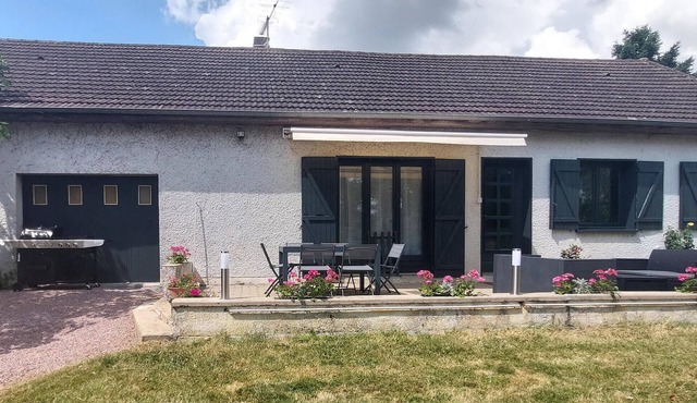 Gorgeous home in Herry with heated swimming pool