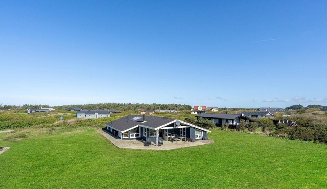 Gorgeous home in Hjørring with sauna
