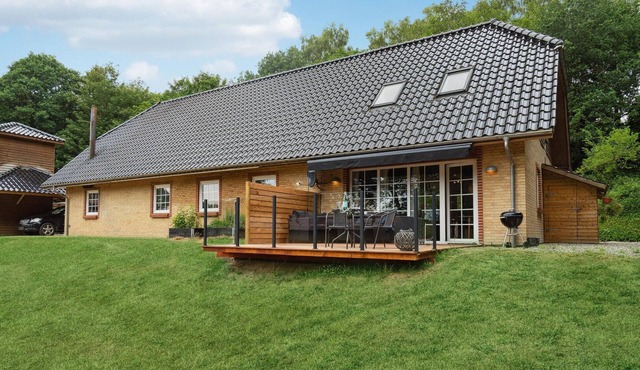 Gorgeous home in Hobro