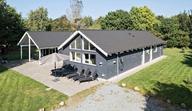 Gorgeous home in Højby with sauna