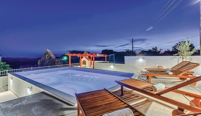 Gorgeous home in Vinovo Gornje