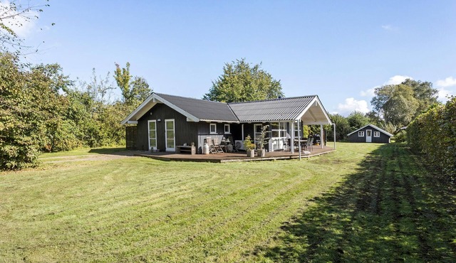Gorgeous home in Humble with sauna