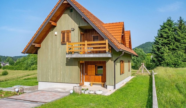 Gorgeous home in Jasenak with WiFi