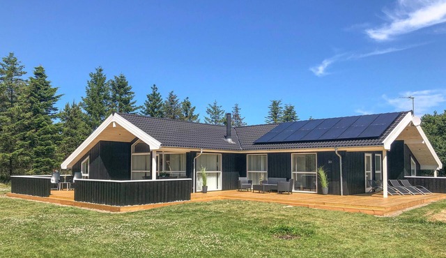 Gorgeous home in Jerup with sauna