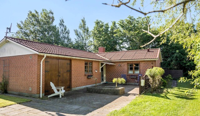 Gorgeous home in Jerup with WiFi