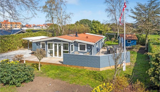 Gorgeous Home In Juelsminde With Wifi