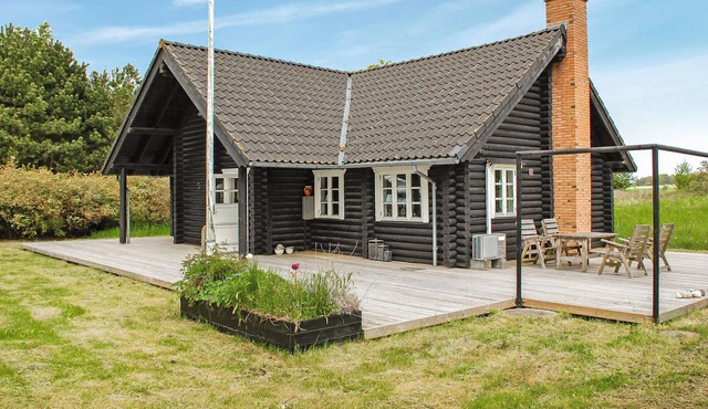 Gorgeous home in Knebel with WiFi