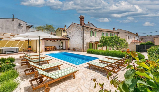 Gorgeous home in Krnica