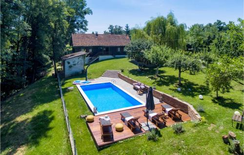 Gorgeous Home In Kupljenovo