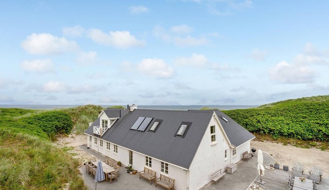 Gorgeous home in Lemvig with sauna