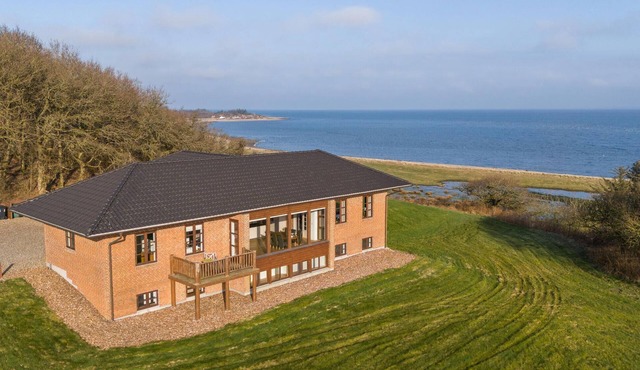Gorgeous home in Lemvig with WiFi