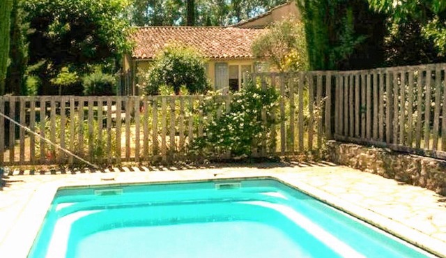 Gorgeous home in Malaucène with house a mountain view