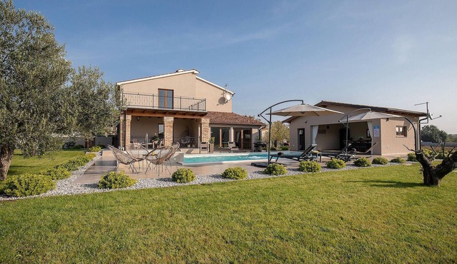Gorgeous home in Marcana