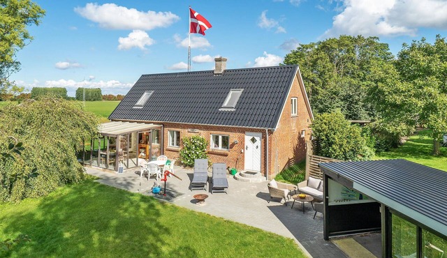 Gorgeous home in Maribo with WiFi