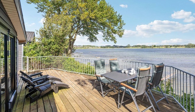 Gorgeous home in Munkebo with kitchen