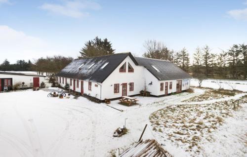 Gorgeous Home In Nørre Nebel With Sauna