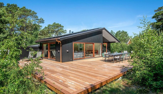 Gorgeous home in Nexø with sauna