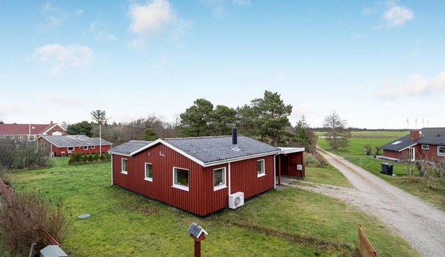 Gorgeous home in Nørre Nebel with WiFi