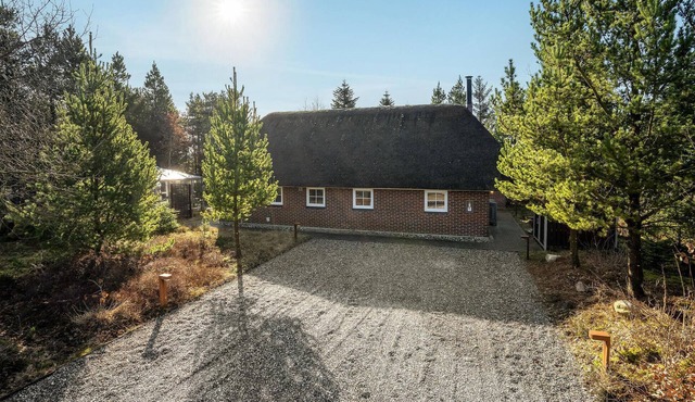 Gorgeous home in Nørre Nebel with sauna