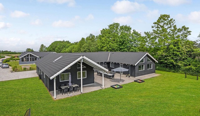 Gorgeous home in Nordborg with sauna