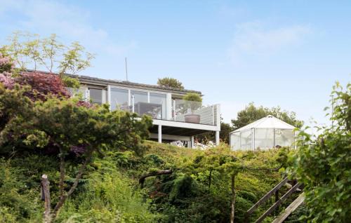 Gorgeous Home In Ølsted With Kitchen