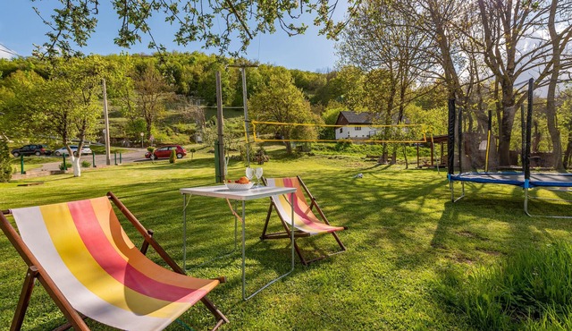 Gorgeous home in Perusic