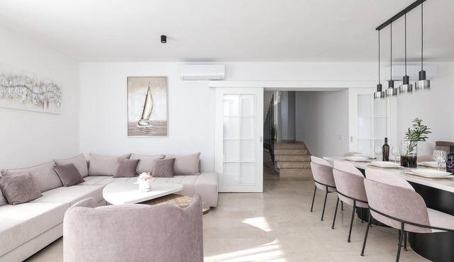 Gorgeous home in Policnik