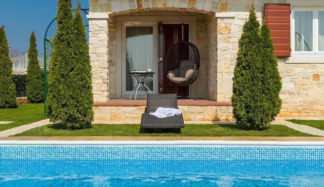 Gorgeous home in Porec