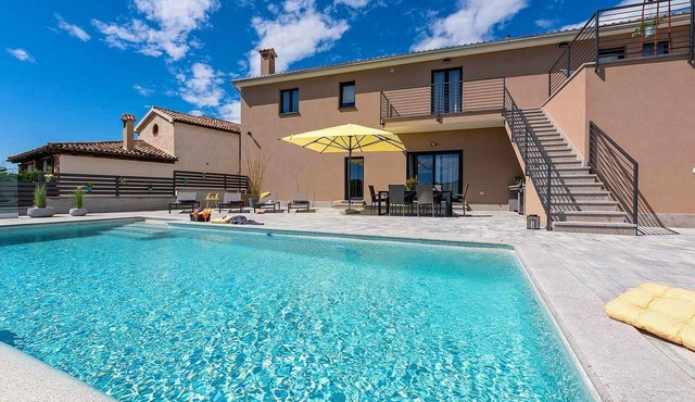 Gorgeous home in Porec