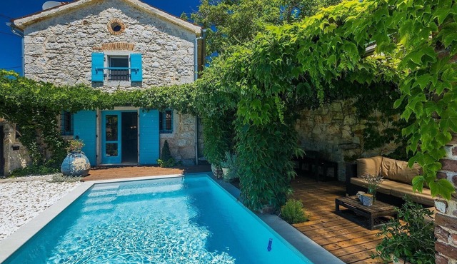 Gorgeous home in Porec