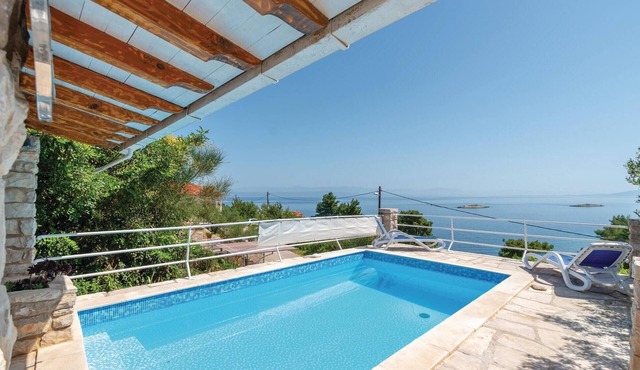 Gorgeous home in Prigradice