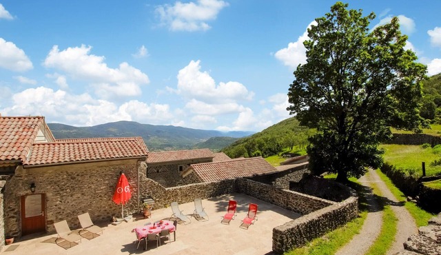 Gorgeous home in Privas with sauna