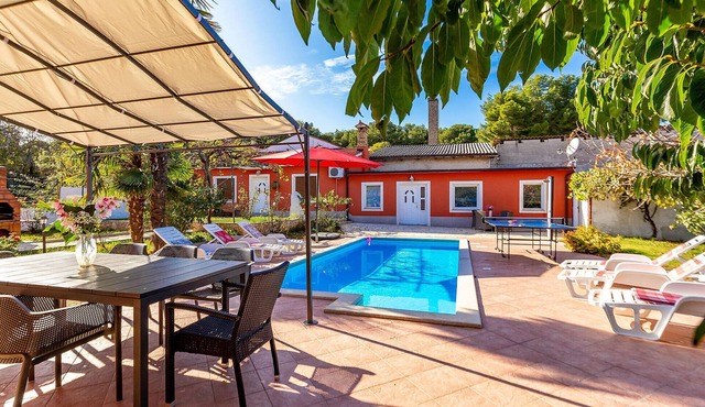 Gorgeous home in Pula