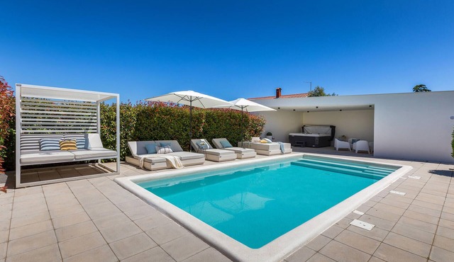 Gorgeous home in Pula