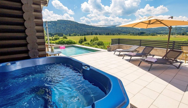 Gorgeous home in Ravna Gora with sauna
