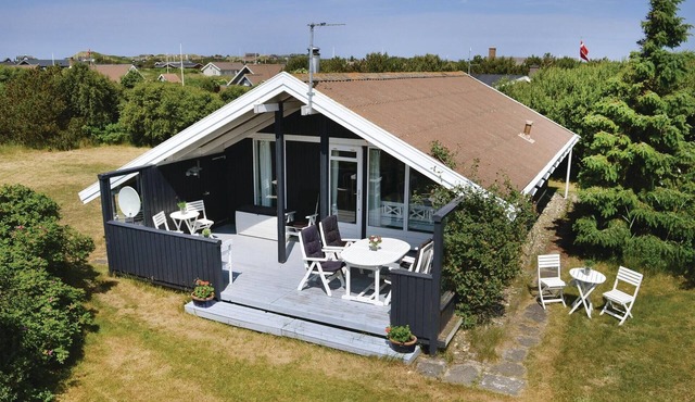 Gorgeous home in Ringkøbing with WiFi
