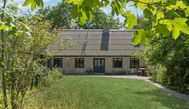 Gorgeous home in Rødby with WiFi