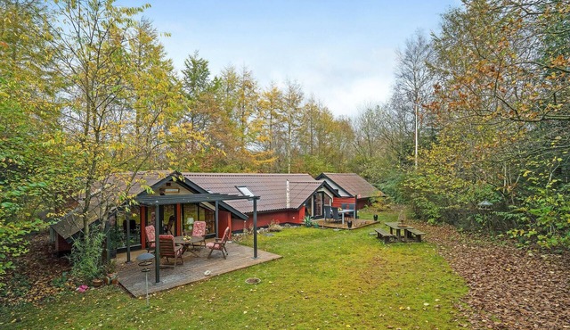 Gorgeous home in Roslev with WiFi