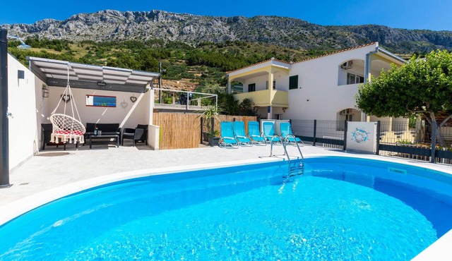 Gorgeous home in Stanici